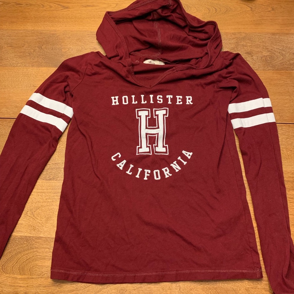 🌴4/$10🌴 Hollister Long-Sleeved Hoodie T-shirt XS